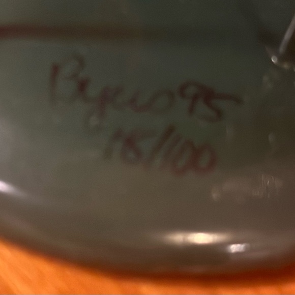 EUC Vintage BYERS' 1995 Woman Shopper with Goose, Gingerbread, Apples & Bread - Picture 9 of 10